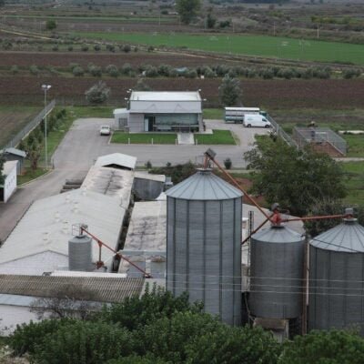 Η ΦΑΡΜΑ ΜΑΣ ΑΠΟ ΨΗΛΑ