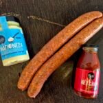 ΛΟΥΚΑΝΙΚΑ ΧΟΙΡΙΝΑ ΧΩΡΙΑΤΙΚΑ ΜΕ ΜΠΟΥΚΟΒΟ 300gr